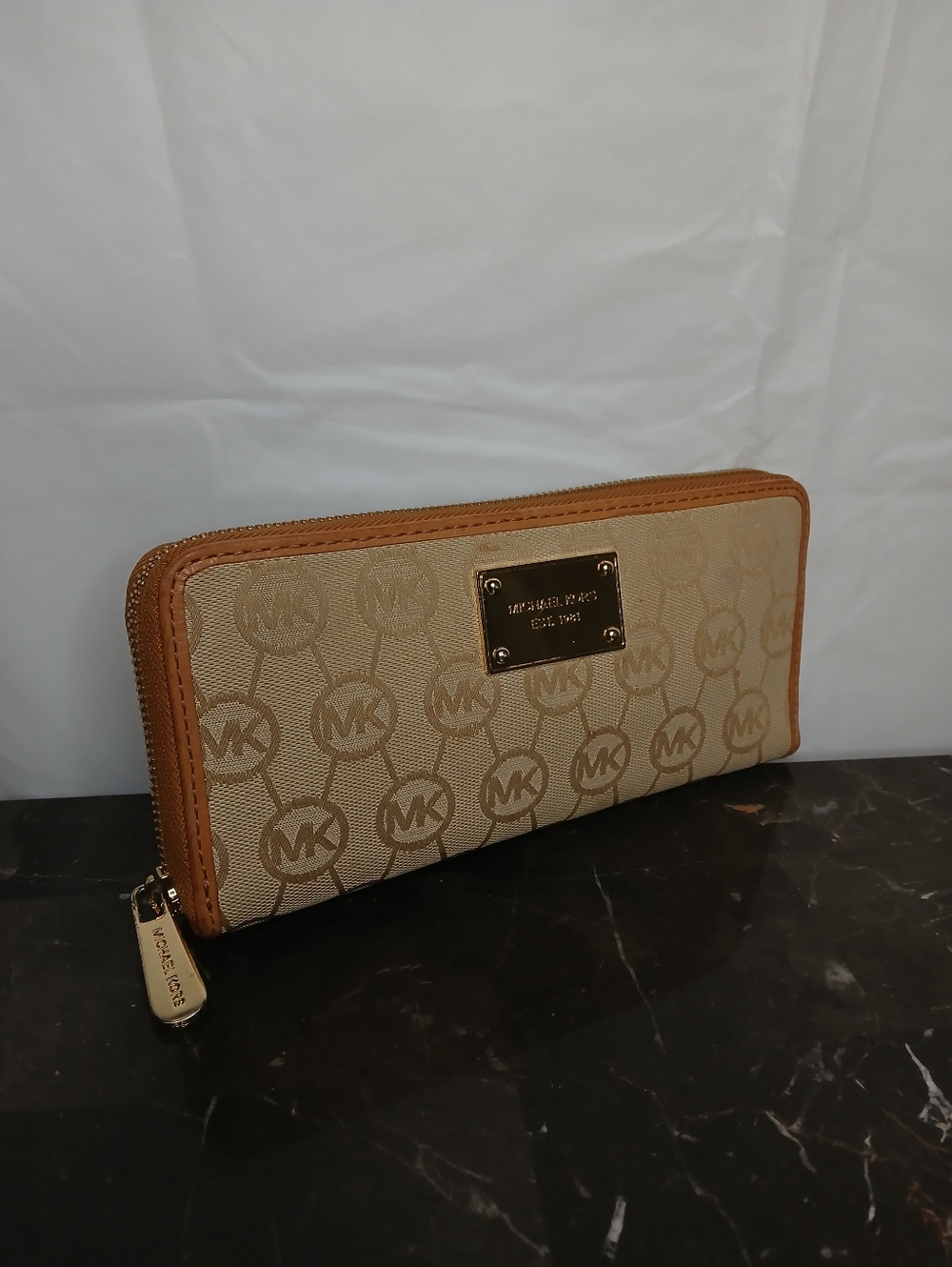 Michael Kors Tan & Beige Signature Zip-Around Wallet